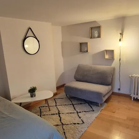 Belle Maison De *