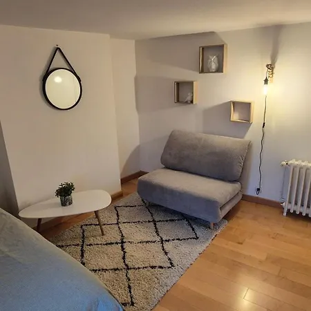 Belle Maison De Алансон