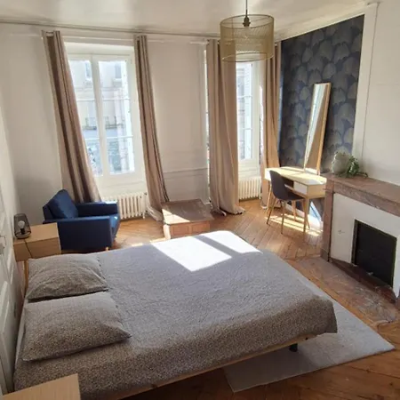 Belle Maison De Алансон