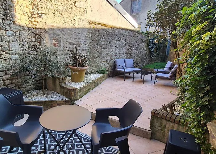 Holiday home Belle Maison De